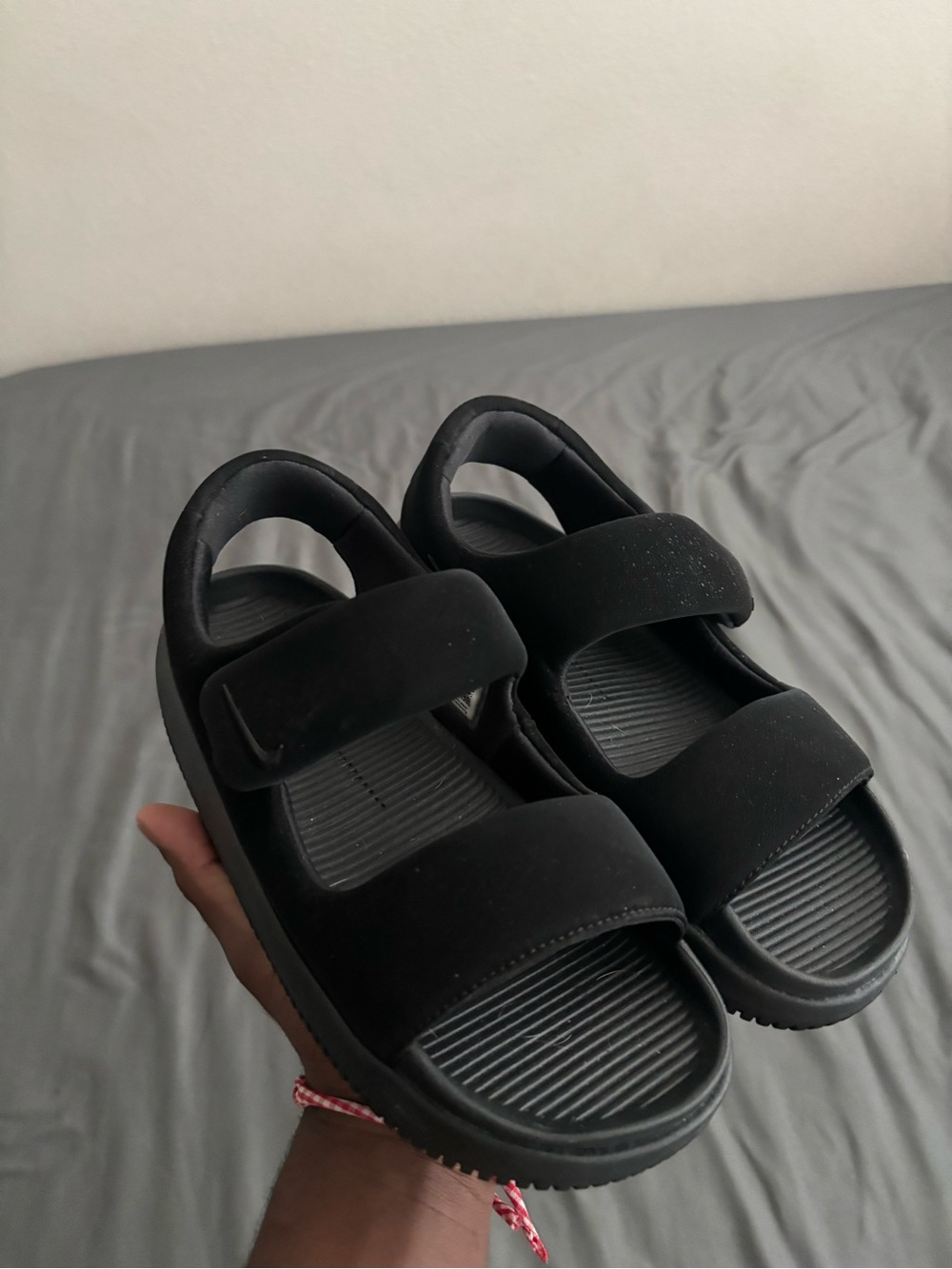 Nike Black Double-Strap Cushioned Sandals